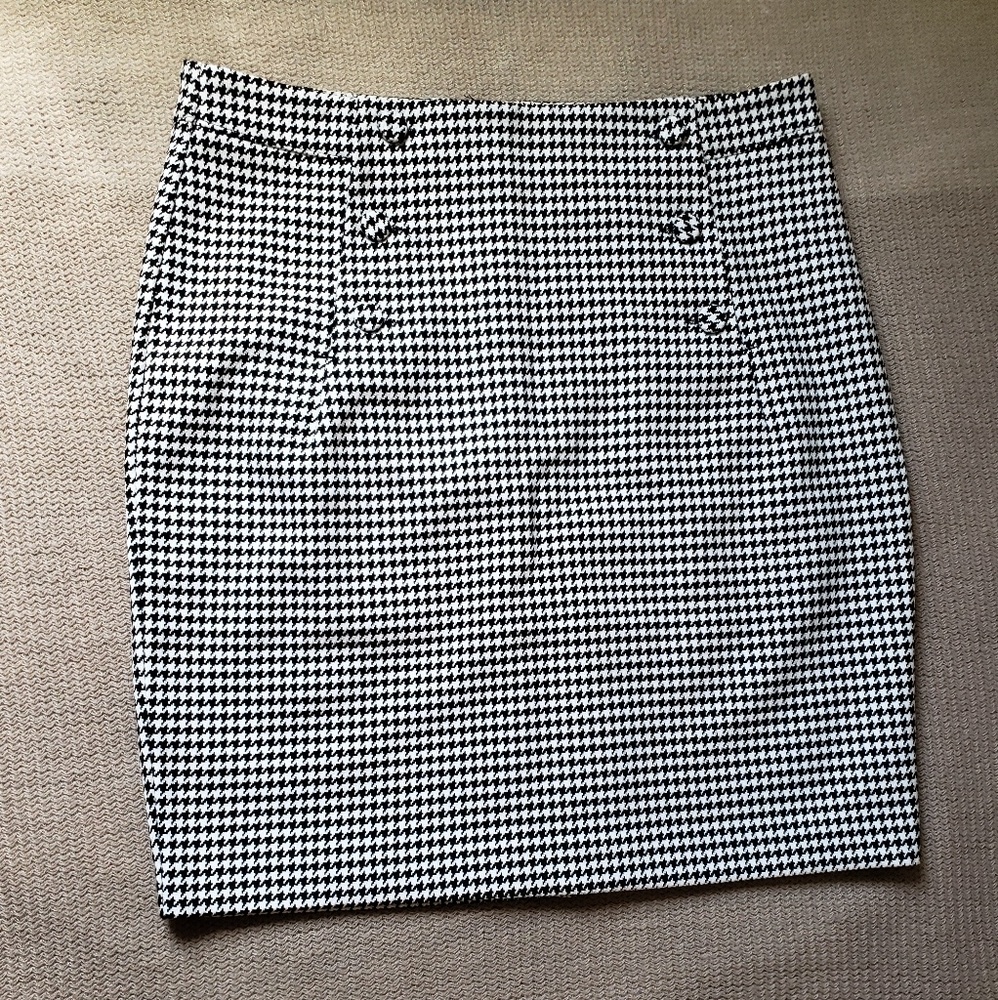Houndstooth Skirt